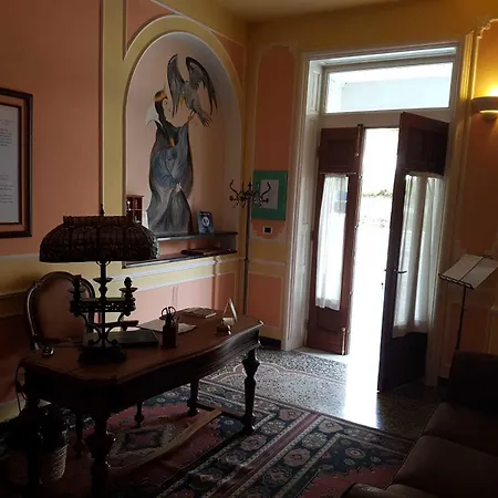 Gavina Bed & Breakfast 3*