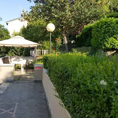 Gavina فندق مبيت وإفطار غافي